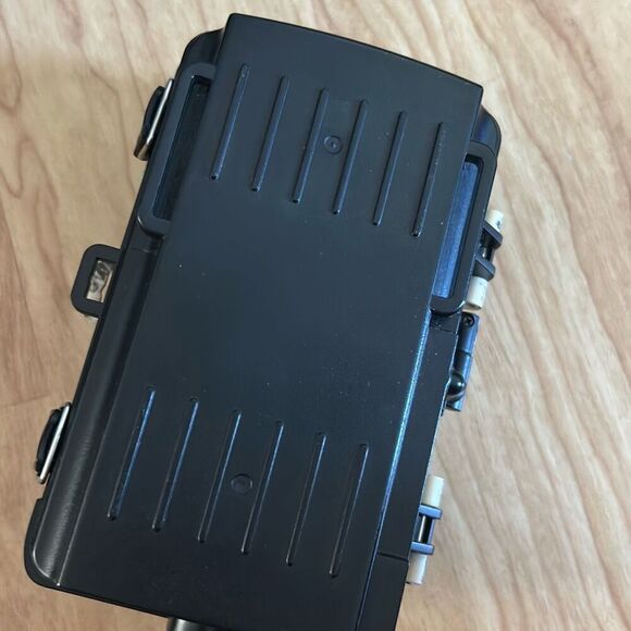 Foxelli Trail Camera 12MP 1080P Full HD Wildlife Scouting Hunting Camera with Mo - Picture 3 of 4